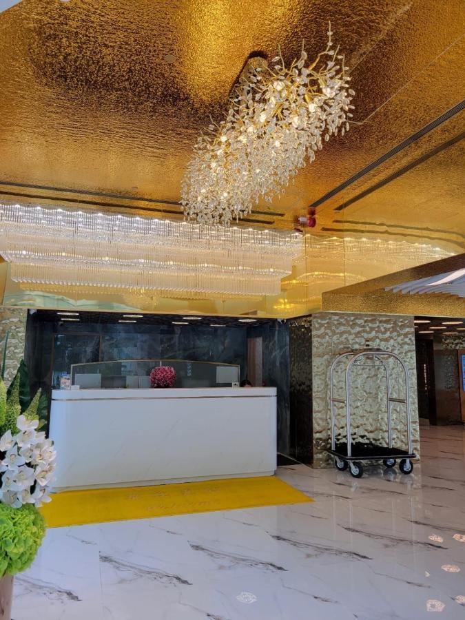 Grand Bay View Hotel Hongkong Buitenkant foto